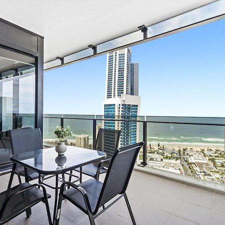 Circle On Cavill Surfers Paradise Mid Week Madness Deal - Q Stay Gold Coast Bagian luar foto