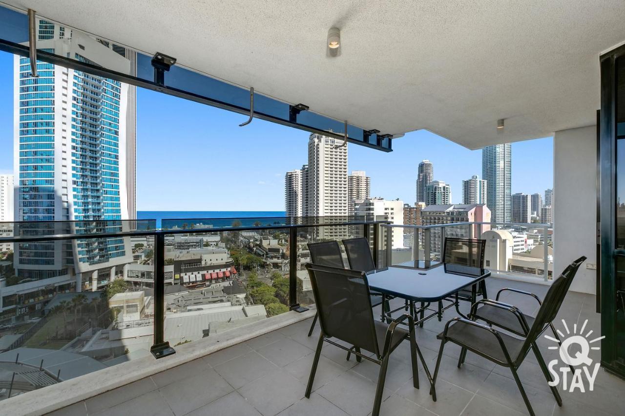 Circle On Cavill Surfers Paradise Mid Week Madness Deal - Q Stay Gold Coast Bagian luar foto