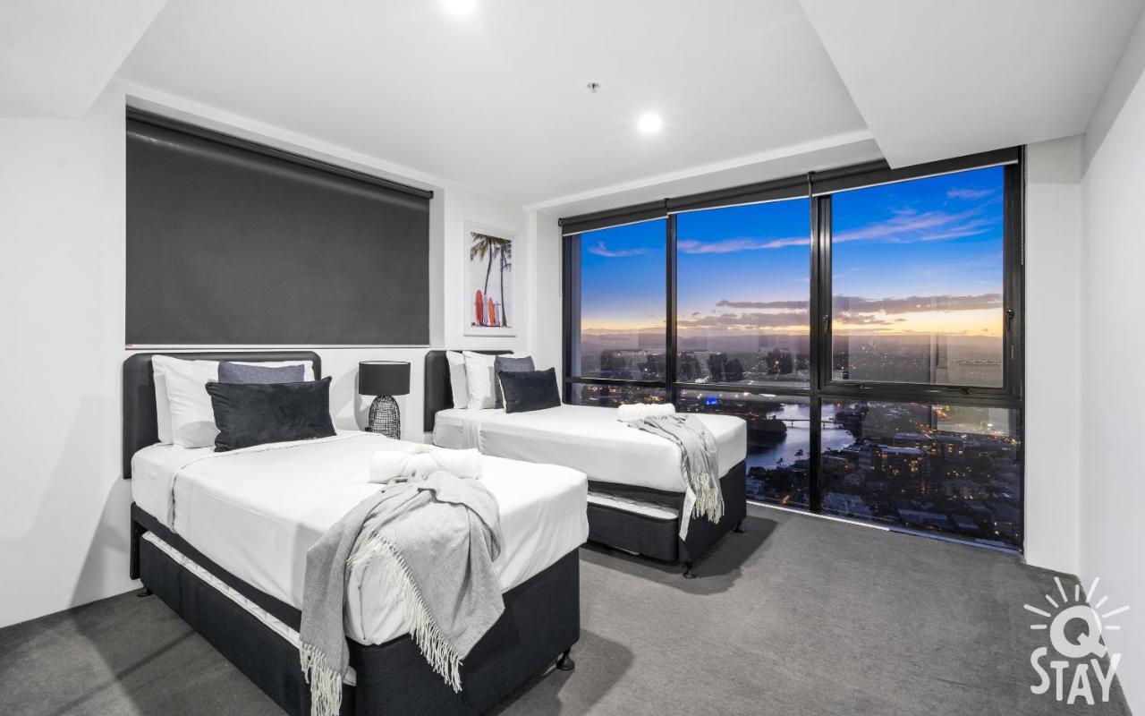 Circle On Cavill Surfers Paradise Mid Week Madness Deal - Q Stay Gold Coast Bagian luar foto