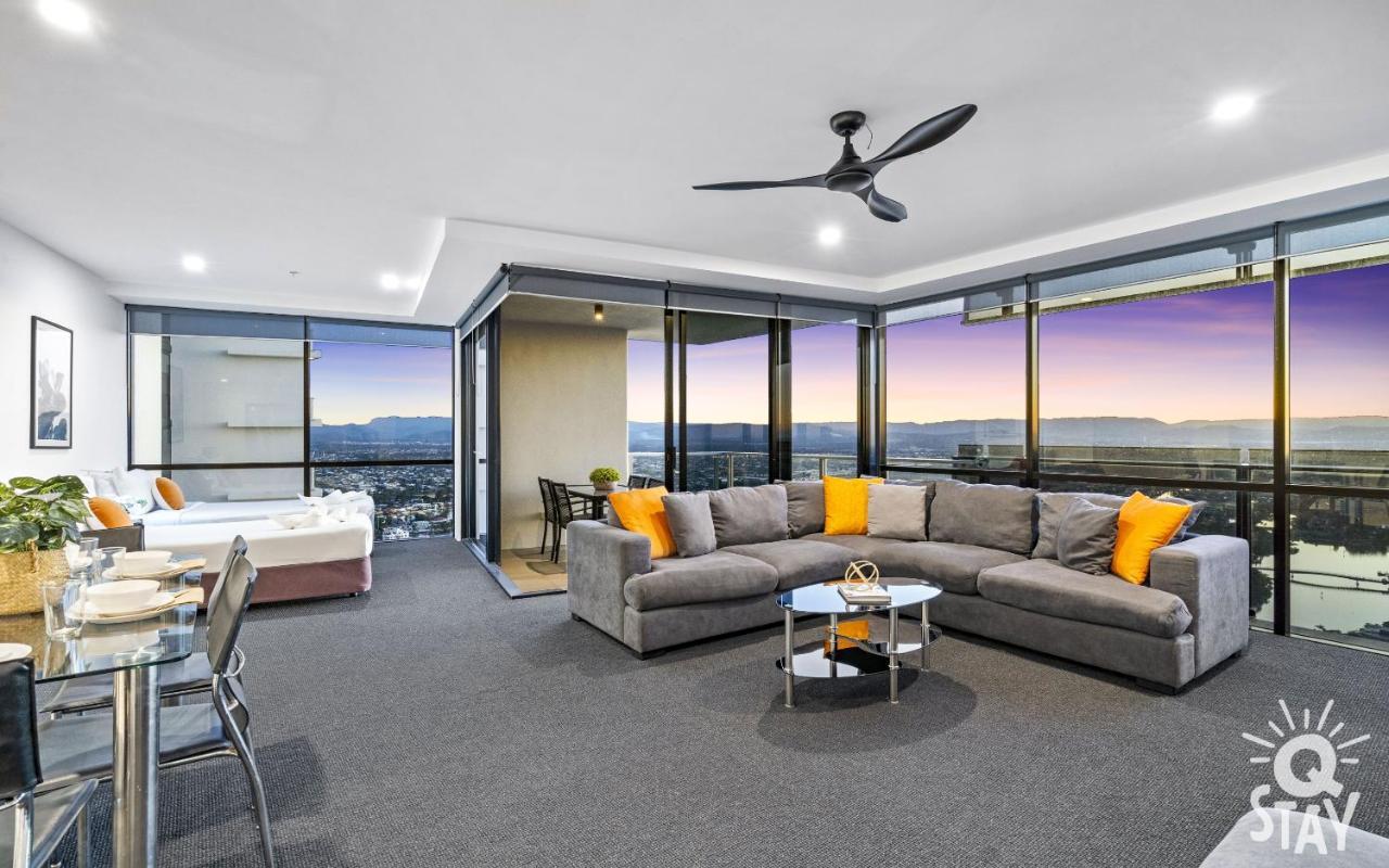 Circle On Cavill Surfers Paradise Mid Week Madness Deal - Q Stay Gold Coast Bagian luar foto